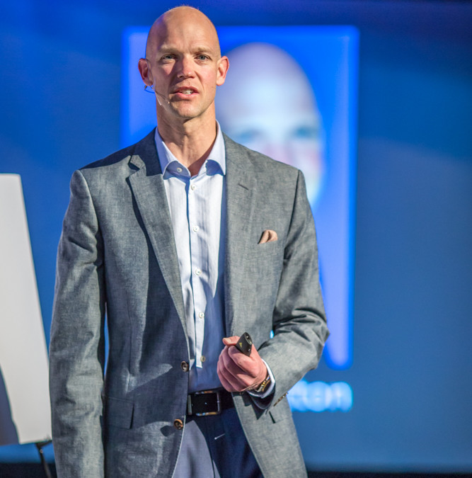 Go From Nervous to Excited When Public Speaking
